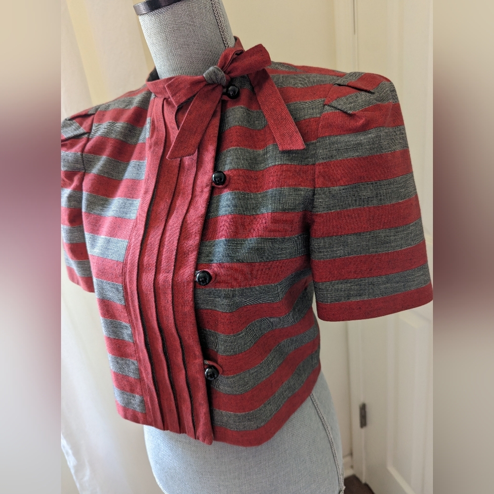 [Nipon Coature] Vintage Albert Nipon Cropped Blaz… - image 2